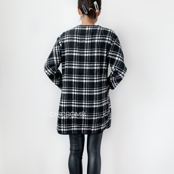 White and Black Plaid Coat - Picture 13 of 13
